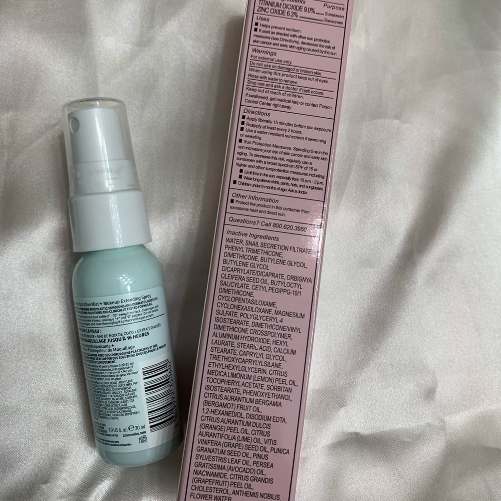It CC+ Foundation Medium & Setting Spray Bundle - Picture 2 of 9